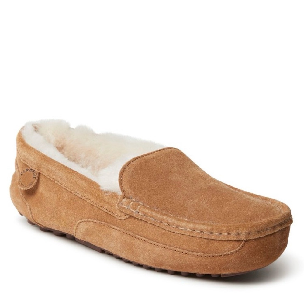 Fireside By Dearfoams Men’s Melbourne Genuine Shearling Moccasins NIB